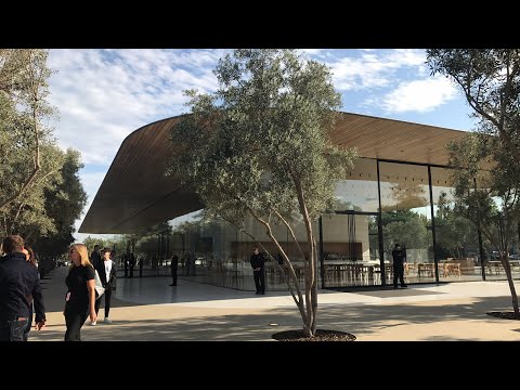 Apple Park visitor Center and Apple Store first look