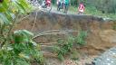 Link to: CAMPESINOS RECLAMAN VIAS EN QUININDE