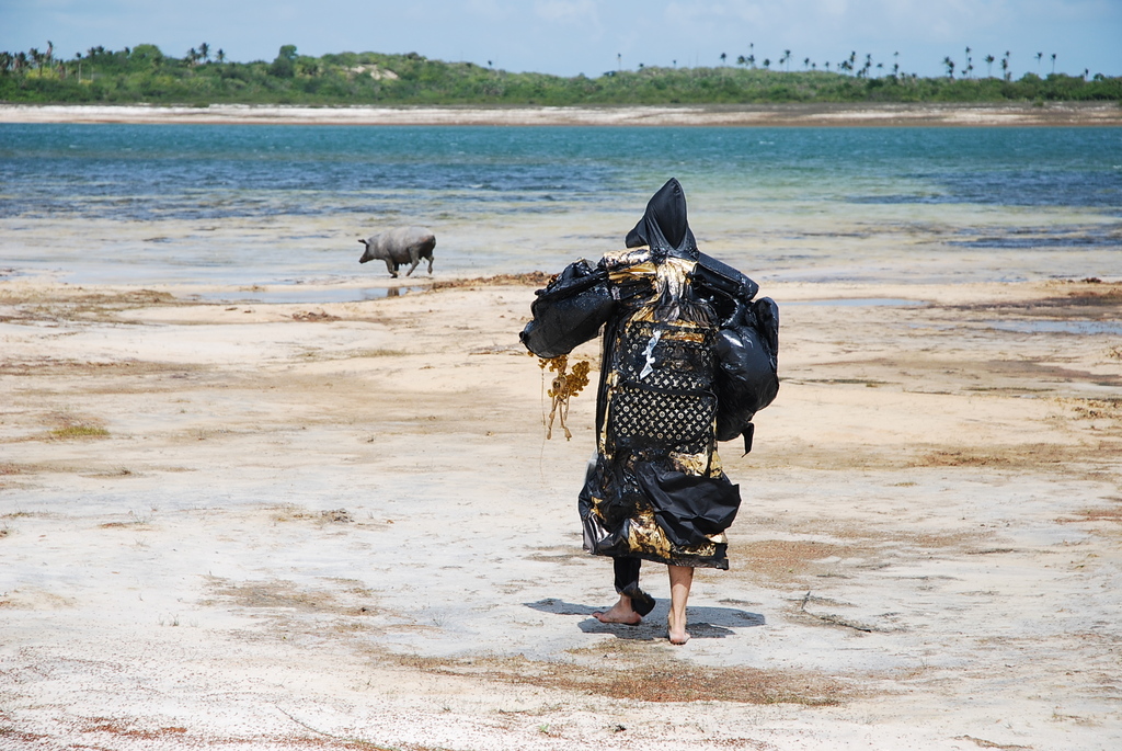 01_midasphaltarmacoat-8002_photography-by-david-waldman-01