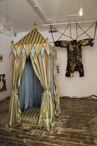10_midasphaltarmacoat-8002_aa-bronson-school-for-youngs-shamans-gallery-view-01