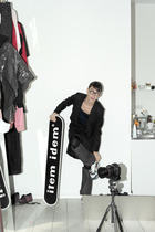 13_bless-home_2011-02_photography-by-daniel-josefsohn-04