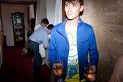 83_%d0%a0%d0%9e%d0%97%d0%92%d0%90%d0%93%d0%90-room_2011-05_photography-by-nikolay-zverkov-29