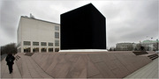 Un-built-store_2009-03_gregor-schneider-cube-hamburg-2007