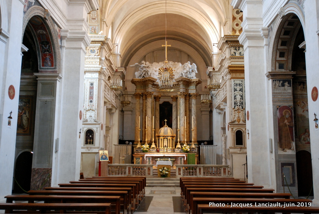 Sublime parc de la Villa l’église de la TrinitédesMonts et