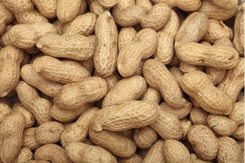 Peanuts_med