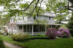 FRONT OF HOUSE