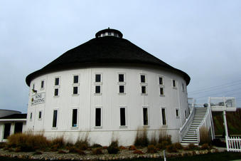 The Round Barn Winery   