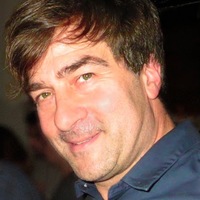 Robert B Avatar