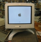 Apple Studio Display M6496 17