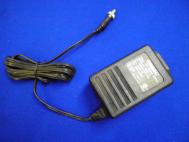 Regal JK-91001-N 9 VDC 1A AC Adapter Power Supply P/N: R98-1116BT