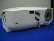 NEC Multisync VT580 XGA 2000 ANSI Lumens 1511 Lamp Hours LCD Projector