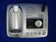 vTech IA5870 5.8GHz Wireless Telephone Base Station Cordless Phone Messaging