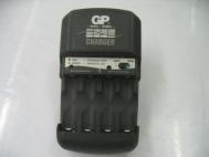 GP GPKB34P NiMH Battery Charger Class 2 120V AC