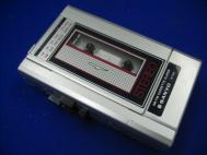 Sanyo M-G31 Vintage AM/FM/Cassette Portable Player