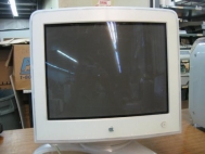 Apple Studio Display M6496 17