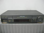 Panasonic AG-2570P VCR Video Cassette Recorder 19m 6 Head 35x Jet Search AG2570