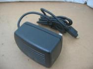 DVE  DSA-0151A-12 AC Adapter 12VDC 1.25A