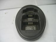 Motorola iDEN NTN8103A Dual Battery Charger