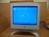 Apple Studio Display M6496 17
