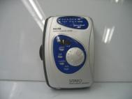 Lenoxx Sound 1129 AM/FM Cassette Player