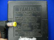 Yamaha PA-M5 9V 800mA 15W AC Adapter Power Supply