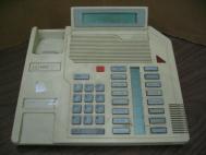 Nortel Meridian Telephone w/ Display M2616 NT9K16AC35