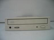 Toshiba Model XM-5602B CD-ROM Drive Ver. No. 001 ROM Ver. PA0424