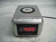 Durabrand CDR-1907 CD Clock Radio