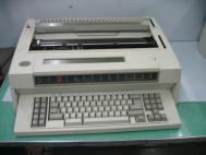 IBM 6787 Wheelwriter 30 Series 2 Electric Typewriter