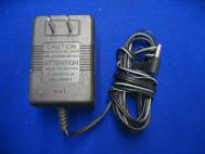 Component Telephone U070090D3002 AC Adapter 7V 900mA Power Supply
