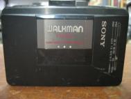 Sony WM-AF23 FM/Am Radio Cassette Walkman