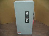 GE TG3223 Safety Switch 2-Pole 3-Wire 240VAC 250VDC 100A