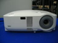 NEC Multisync VT580 Portable Digital LCD Projector 354 Hours 2000 ANSI Lumens