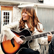 Courtney-jaye-guitar-x.large