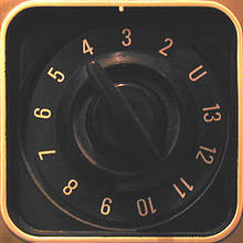 Vhf_knob_striatic.large