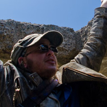 2009erikclimbssq250.large