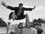 Roof_jump_crop