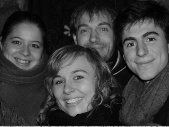 Photo-full