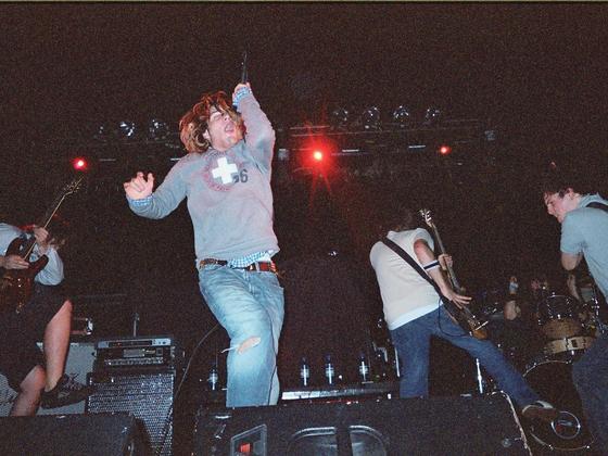 Photo-full