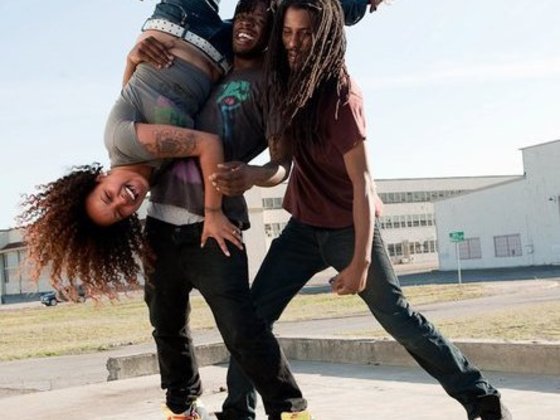 Photo-full