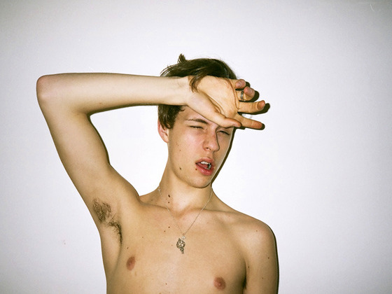 Photo-full