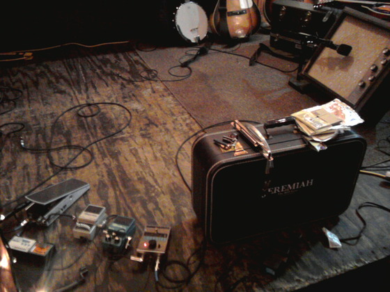 Photo-full
