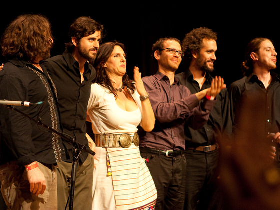 Photo-full