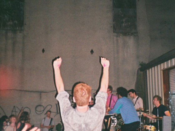 Photo-full