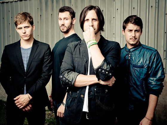 Photo-full