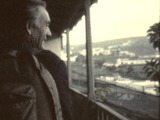Photo-small