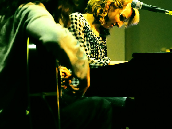 Photo-full