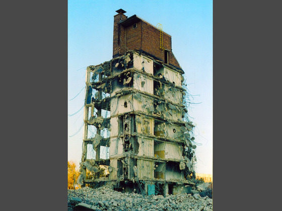 Photo-full