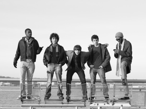 Photo-full