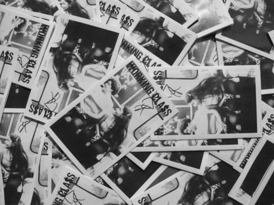 Photo-full